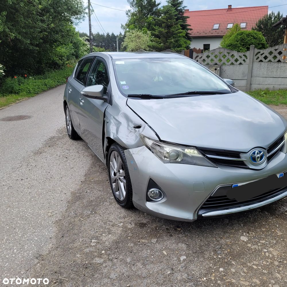 Toyota Auris 1.8 HSD Luna - 18