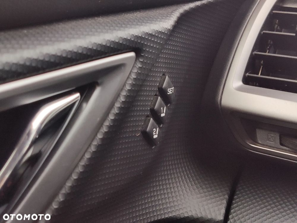 Subaru Forester 2.0i-L Exclusive Navi (EyeSight) Lineartronic - 19