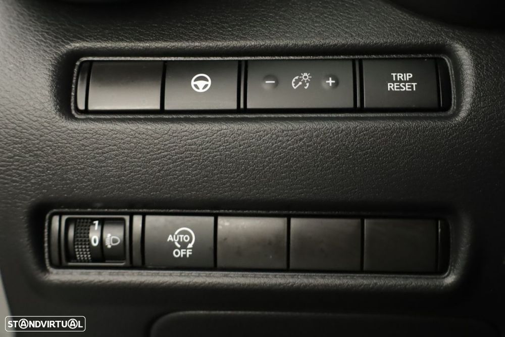 Nissan Juke 1.0 DIG-T N-Connecta DCT - 19