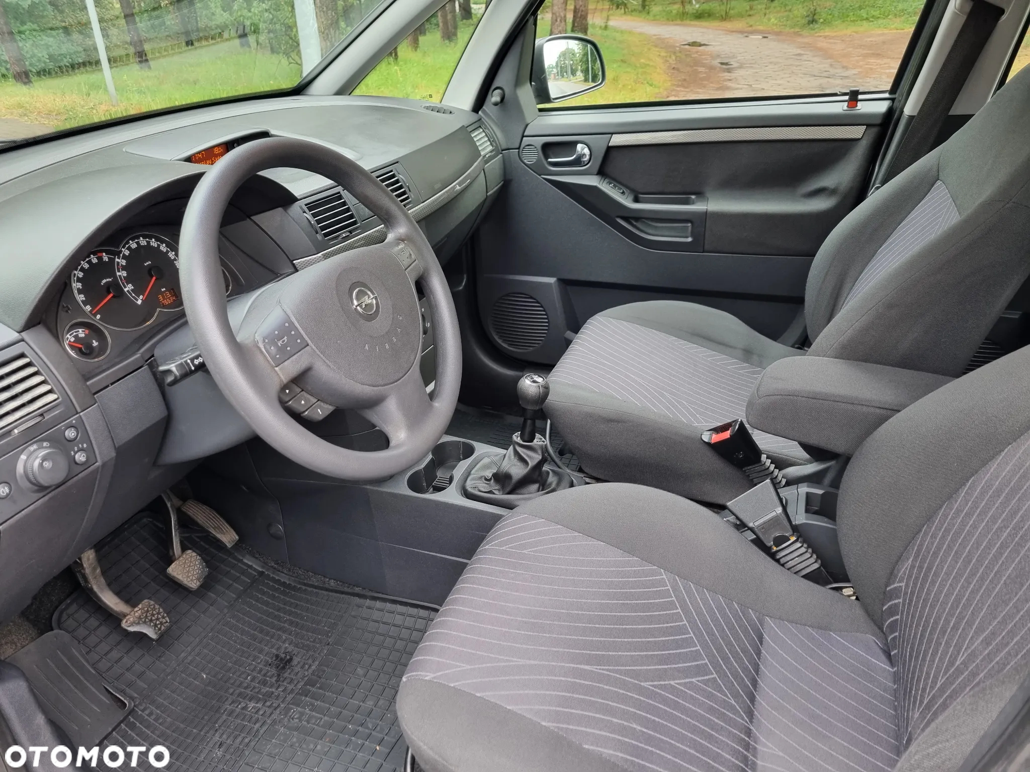 Opel Meriva - 10
