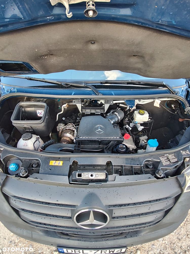 Mercedes-Benz Sprinter - 30