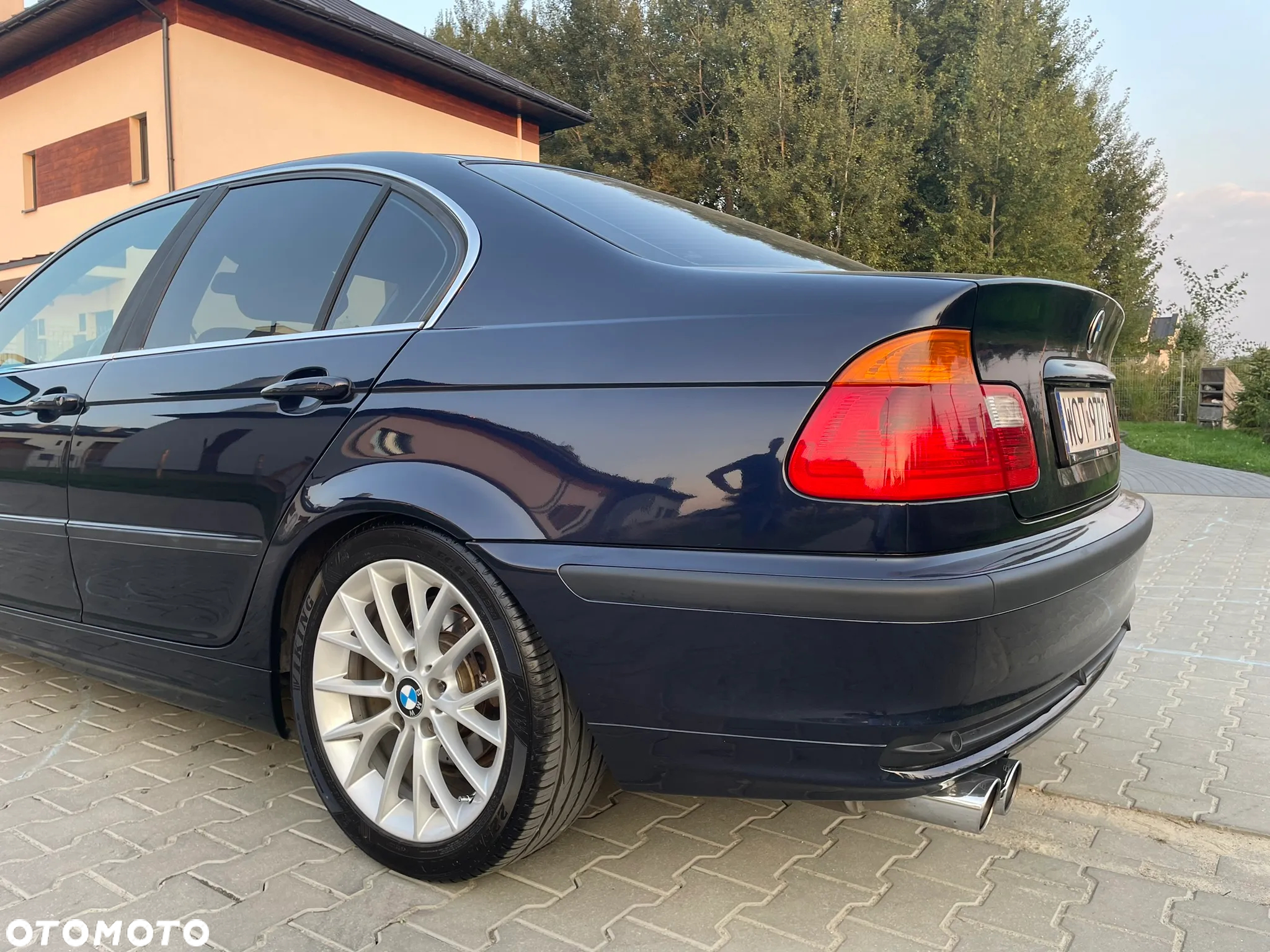 BMW Seria 3 320i - 30