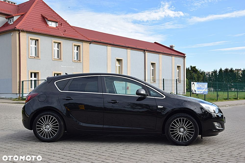Opel Astra 1.6 Turbo Edition Sport - 6