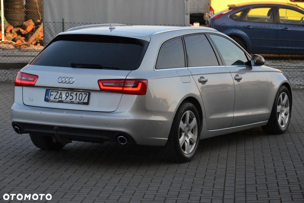 Audi A6 Avant - 10