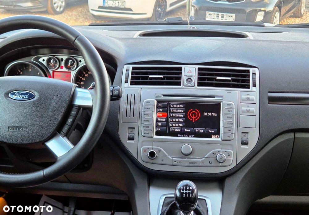 Ford Kuga - 13