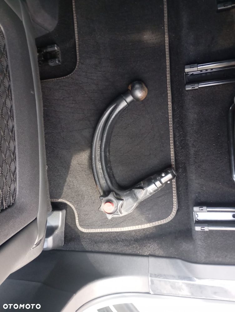 Peugeot 5008 1.6 PureTech GT Line S&S EAT8 - 15