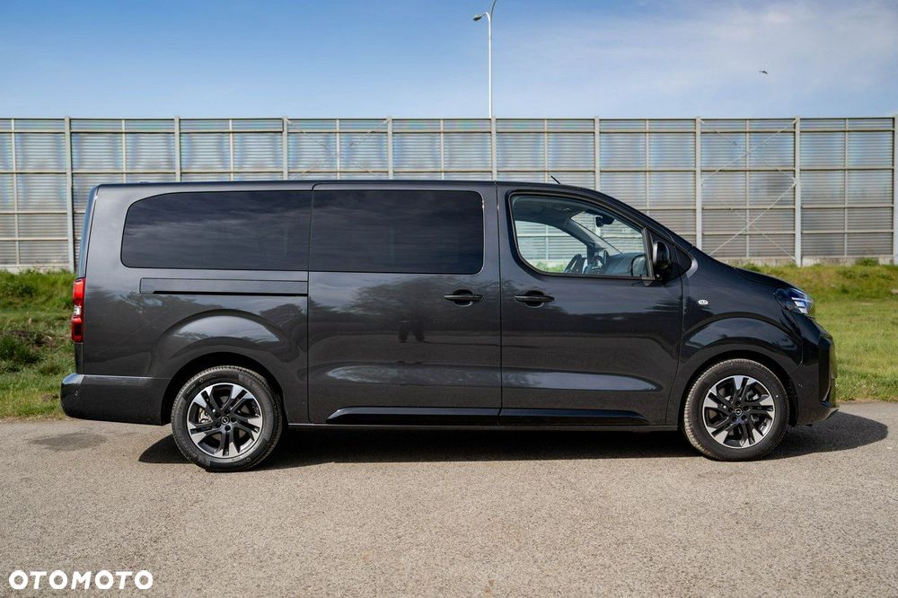 Opel Zafira - 10