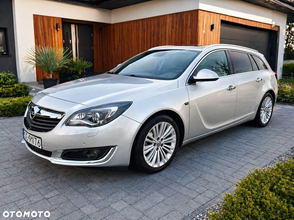 Opel Insignia 1.6 114g Exclusive - 1