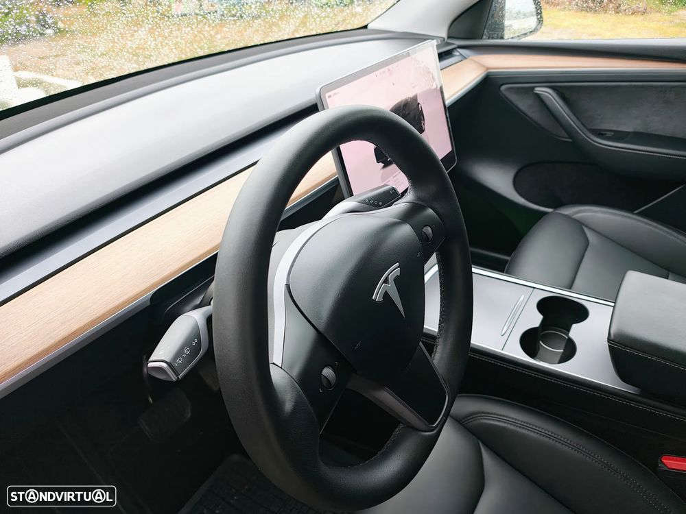 Tesla Model Y Long Range Tração Integral - 2