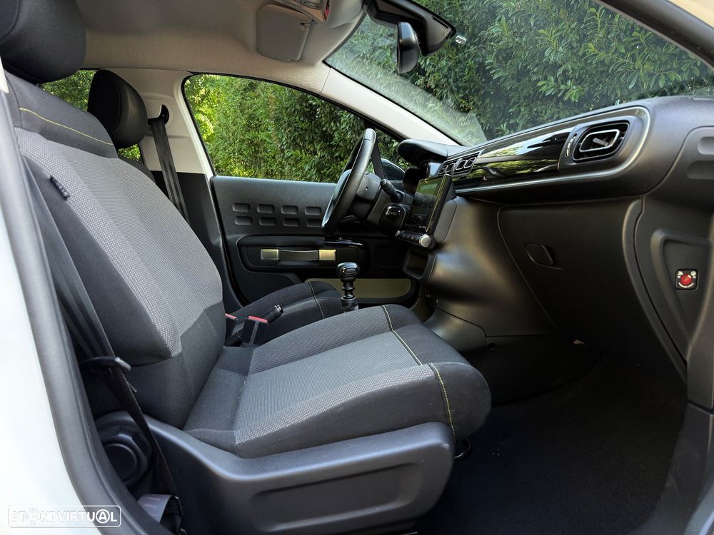 Citroën C3 1.2 PureTech Shine - 10