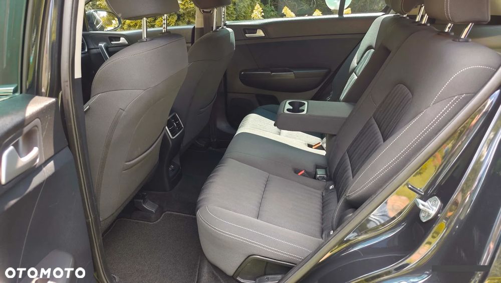 Kia Sportage 1.7 CRDI Business Line L 2WD - 13