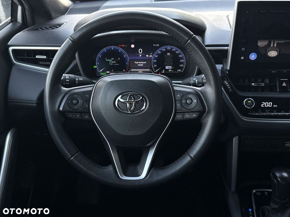 Toyota Corolla Cross - 17