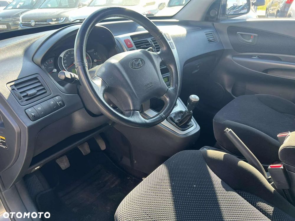 Hyundai Tucson 2.0 2WD GLS Style - 13