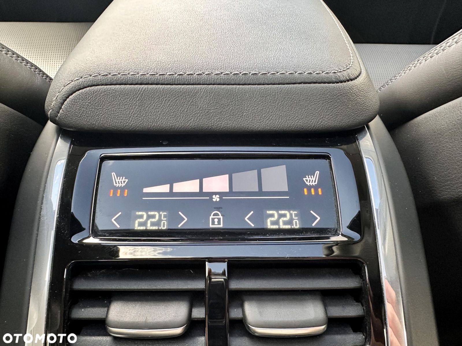 Volvo S60 - 16