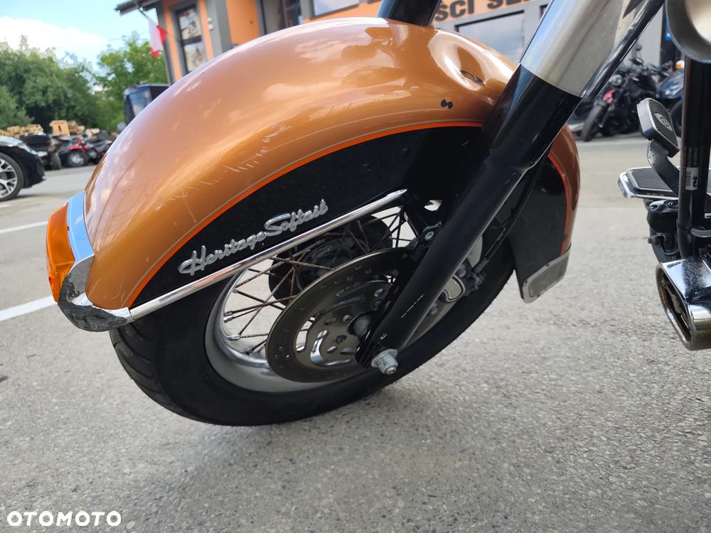 Harley-Davidson Softail Heritage Classic - 37