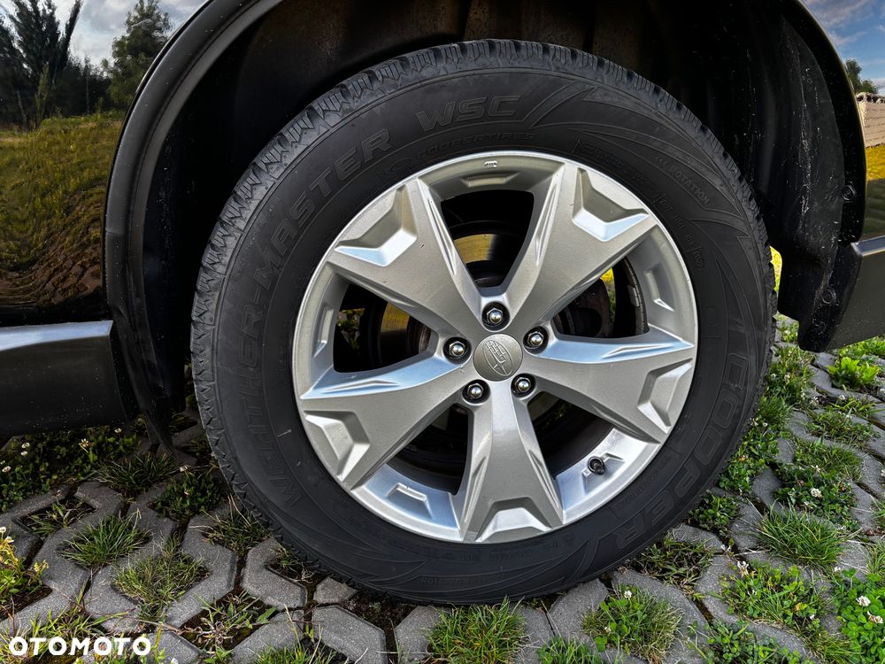 Subaru Forester 2.0 D Exclusive Lineartronic - 21