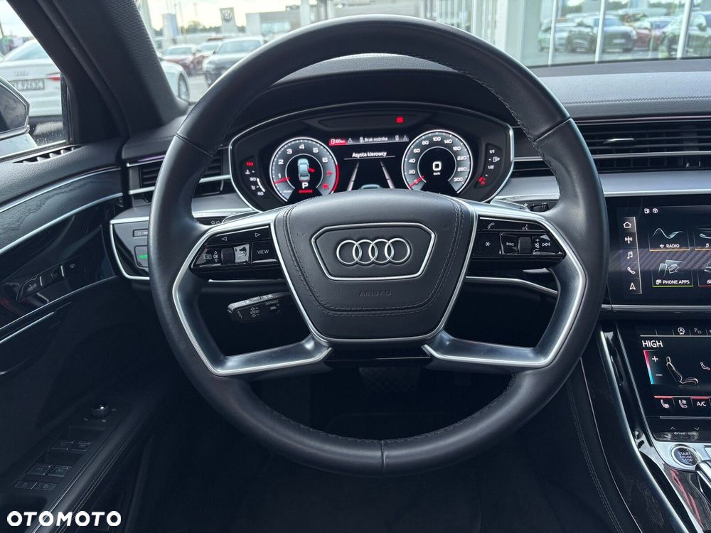 Audi A8 - 15