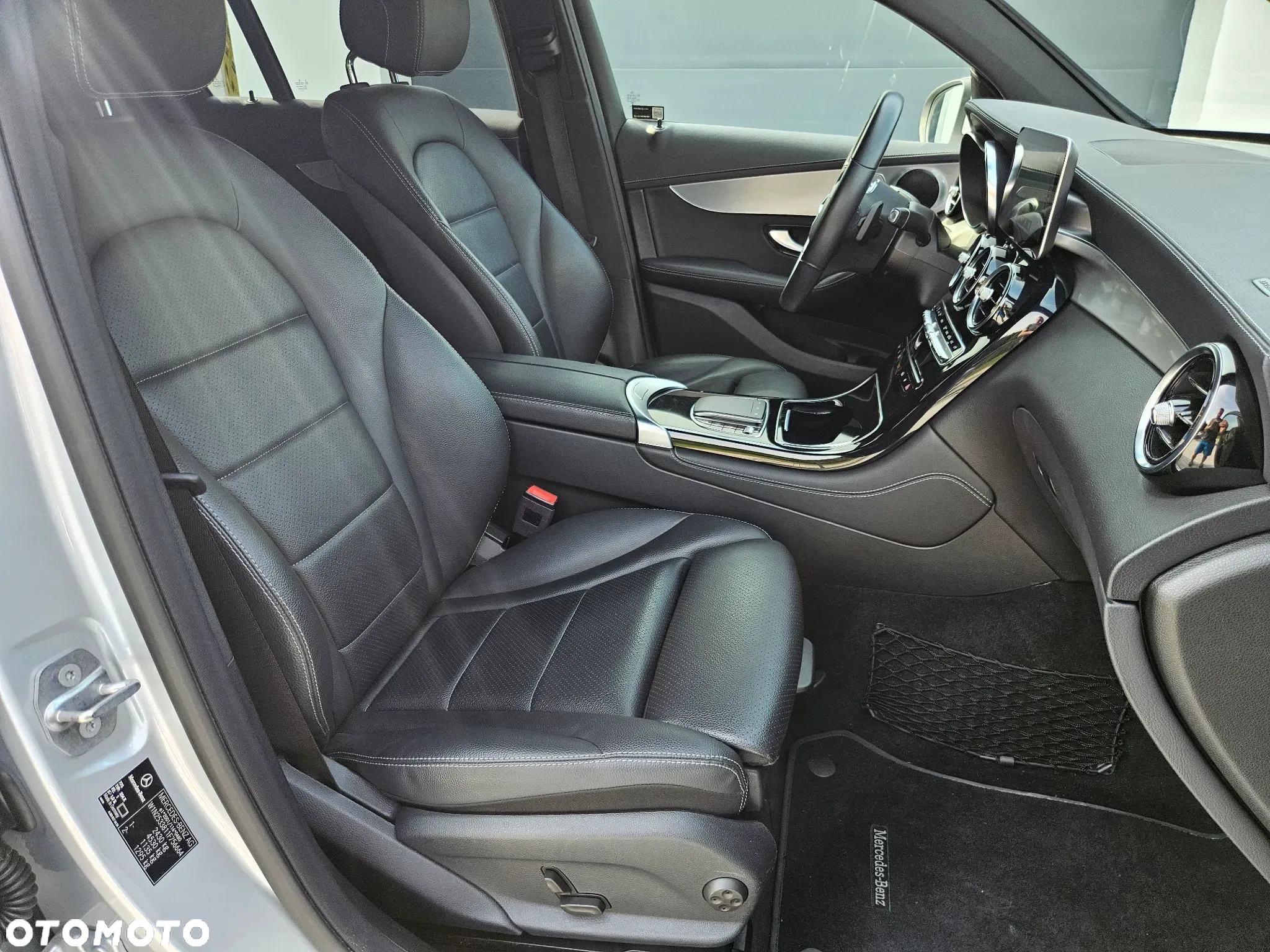 Mercedes-Benz GLC - 20
