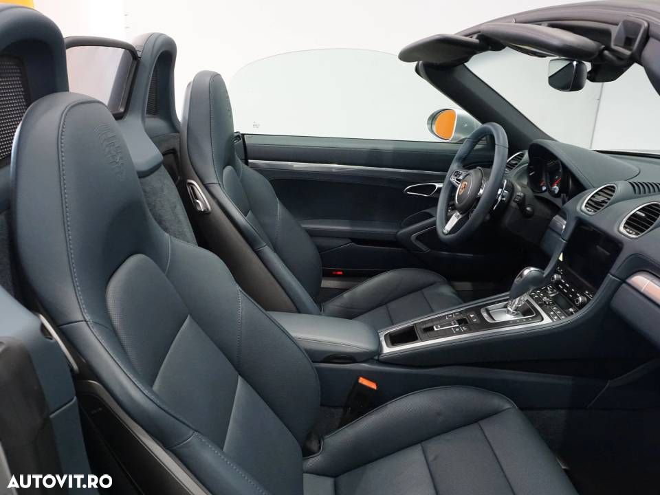 Porsche Boxster 718 PDK - 22