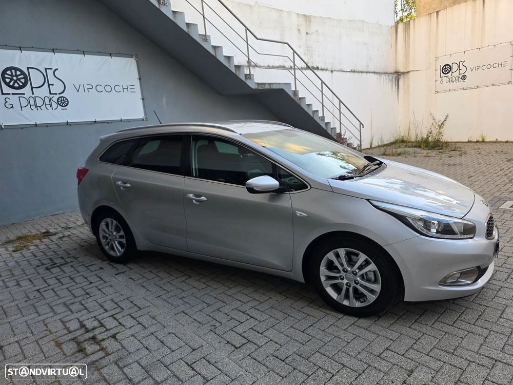Kia Ceed SW 1.6 CRDi TX Sport - 9