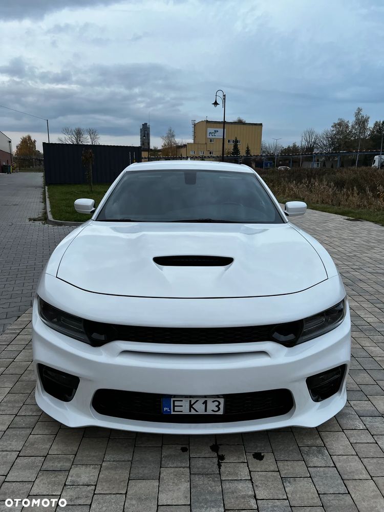 Dodge Charger 6.4 Scat Pack - 2