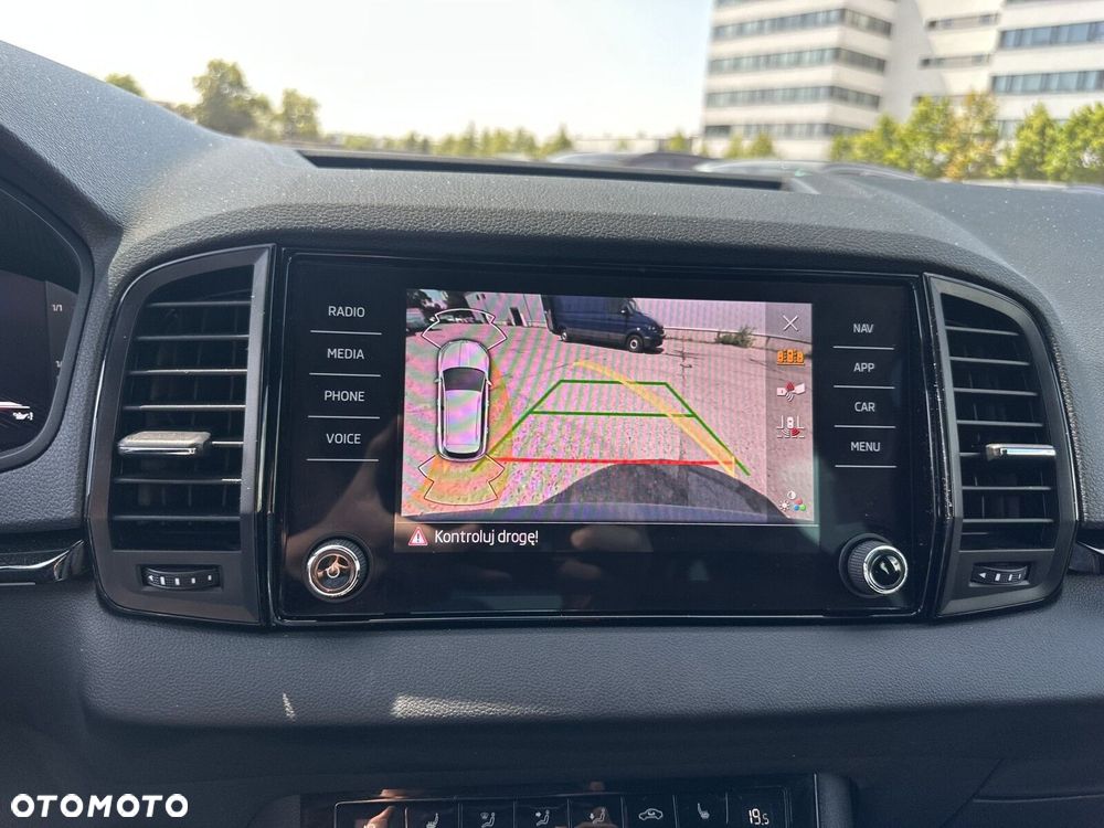 Skoda Karoq 1.5 TSI ACT Sportline DSG - 24