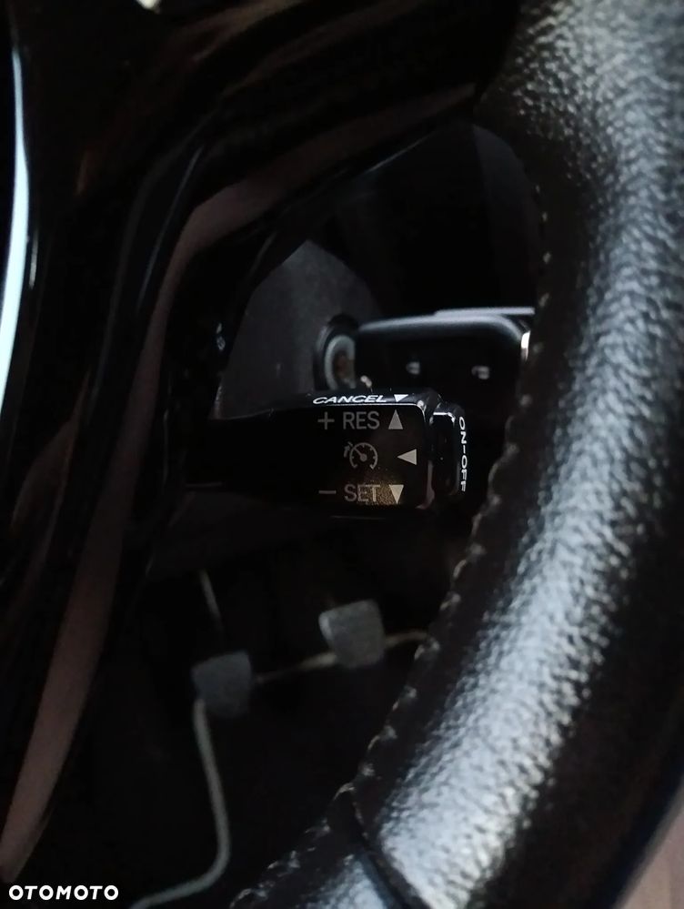 Toyota Aygo x-play touch - 28