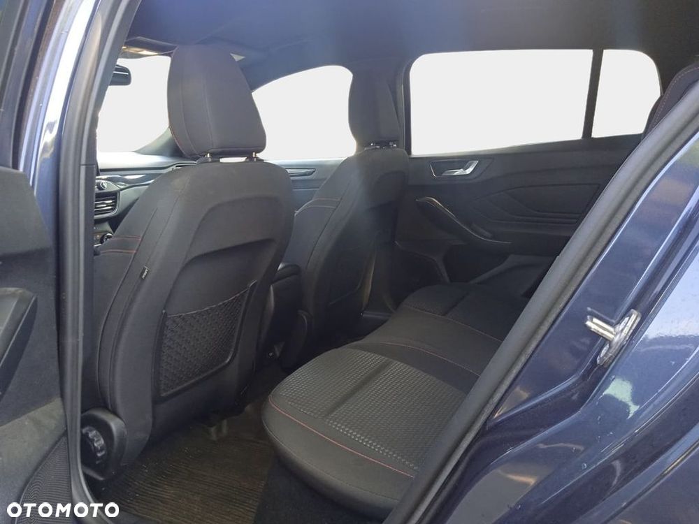Ford Focus 1.5 EcoBlue ST-Line - 33