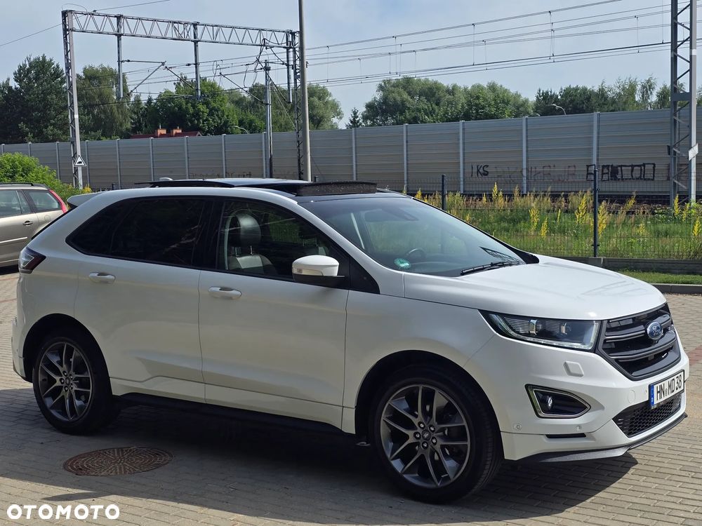 Ford Edge 2.0 TDCi Bi-Turbo 4x4 ST-LINE - 39