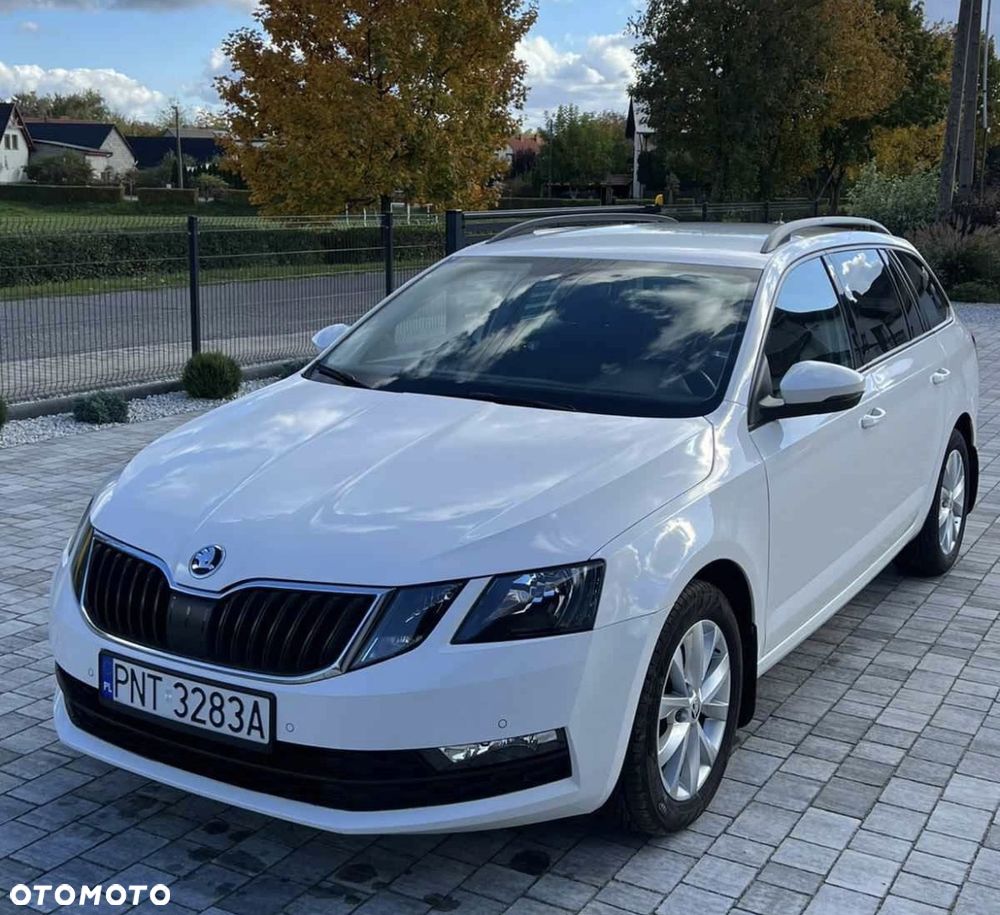 Skoda Octavia - 2
