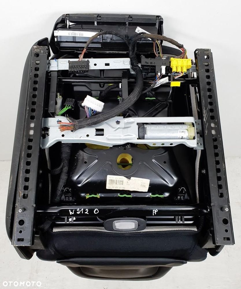 FOTEL PRAWY PRZEDNI PRZÓD PASAŻERA SKÓRA GRZANY MERCEDES W212 EUROPA - 8