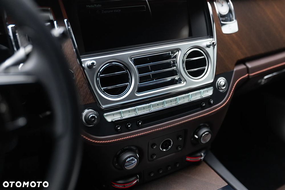 Rolls-Royce Wraith Standard - 30
