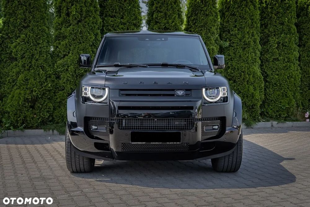 Land Rover Defender - 8