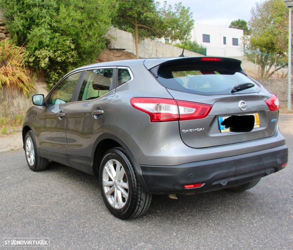 Nissan Qashqai 1.5 dCi Visia - 6