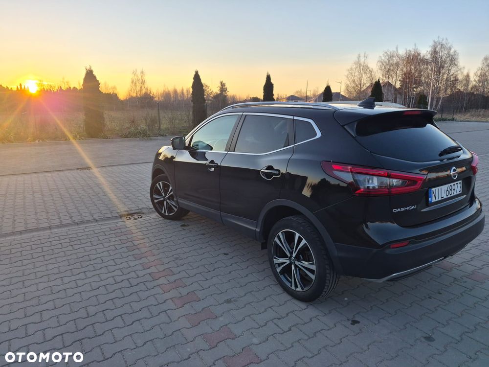 Nissan Qashqai - 2
