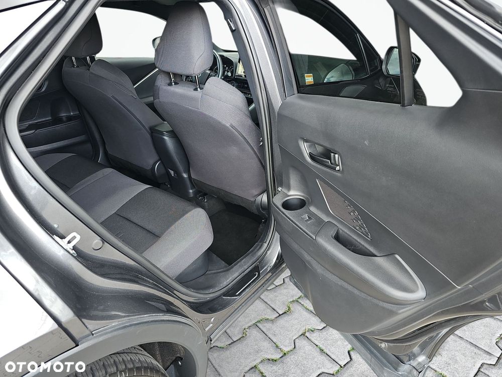 Toyota C-HR - 34