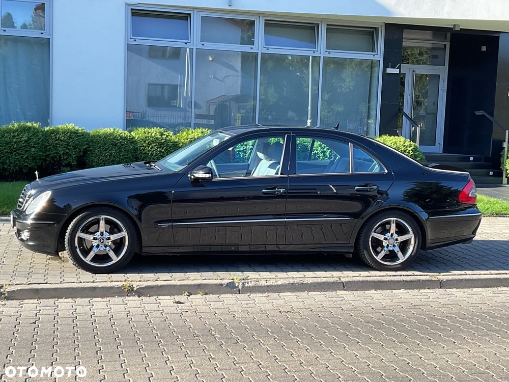 Mercedes-Benz Klasa E - 1
