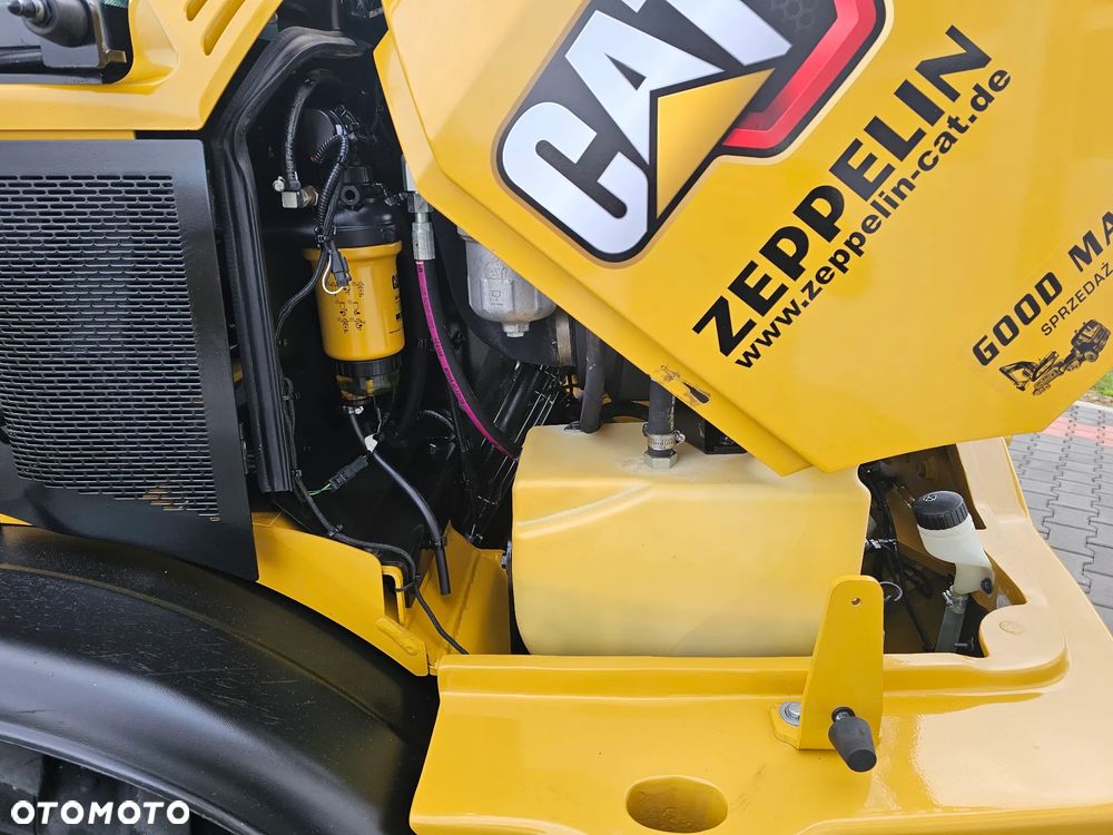 Caterpillar 906 M - 16