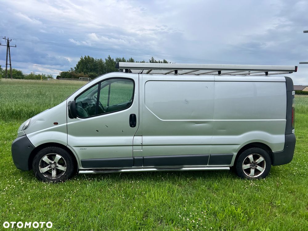 Opel Vivaro - 2