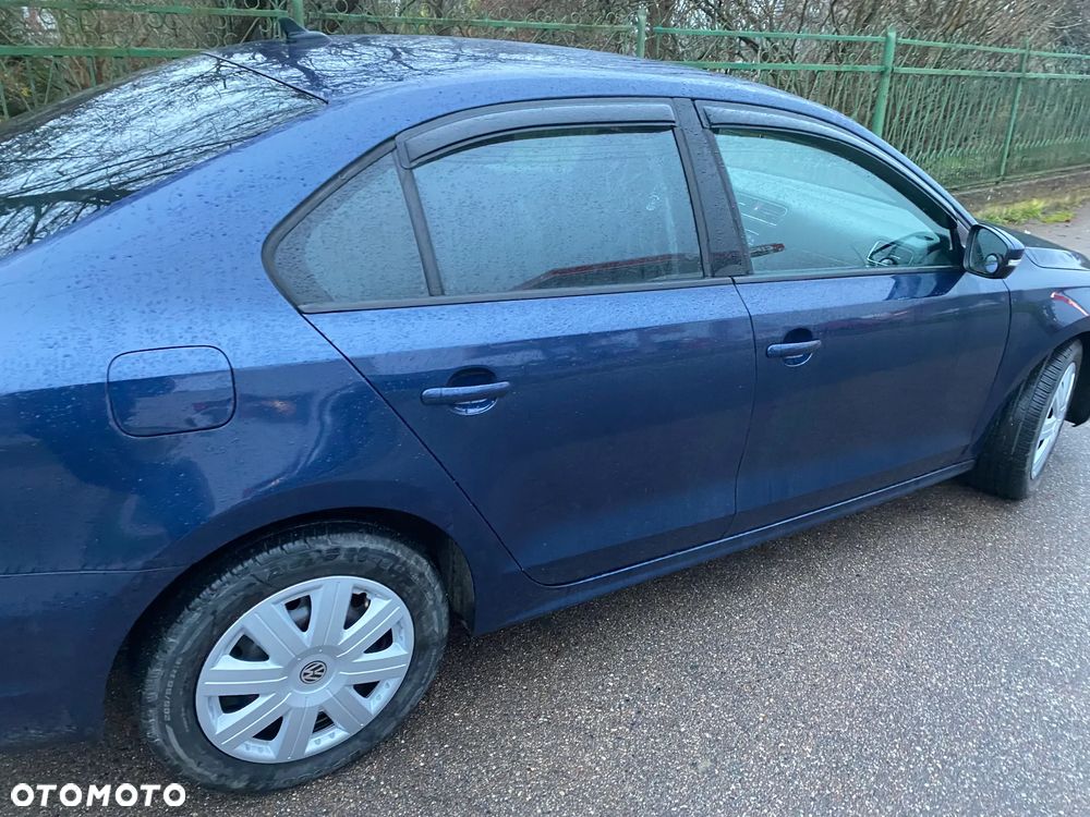 Volkswagen Jetta 1.8T SE - 12