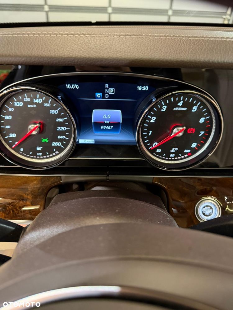 Mercedes-Benz Klasa E - 40