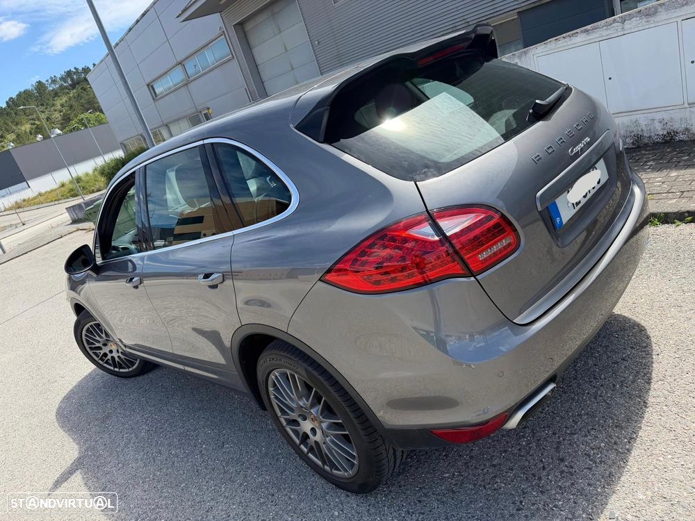 Porsche Cayenne 3.0 V6 - 6