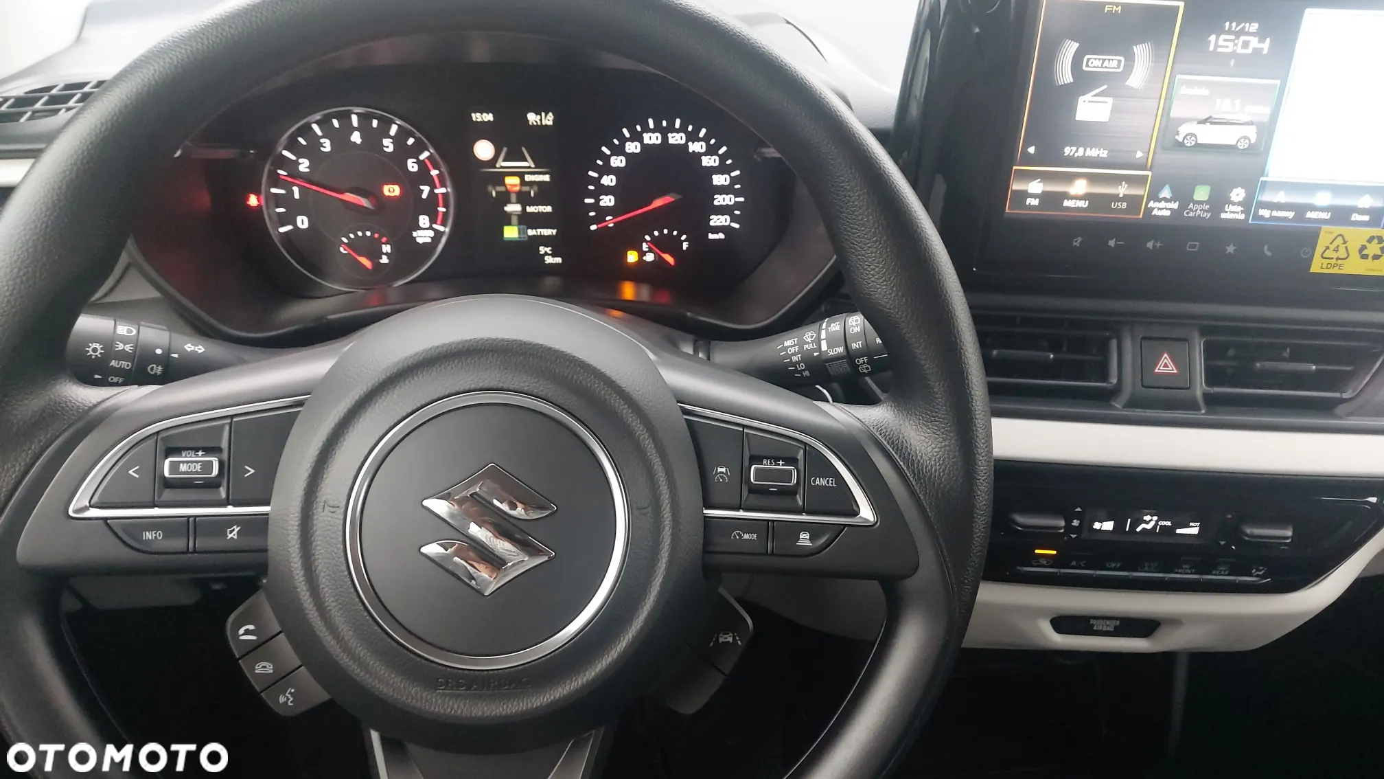 Suzuki Swift - 6