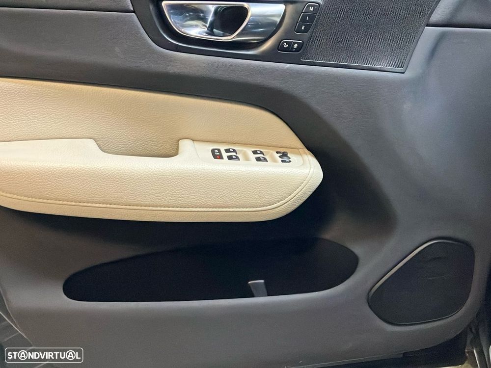 Volvo XC 60 2.0 T8 PHEV Inscription AWD - 20