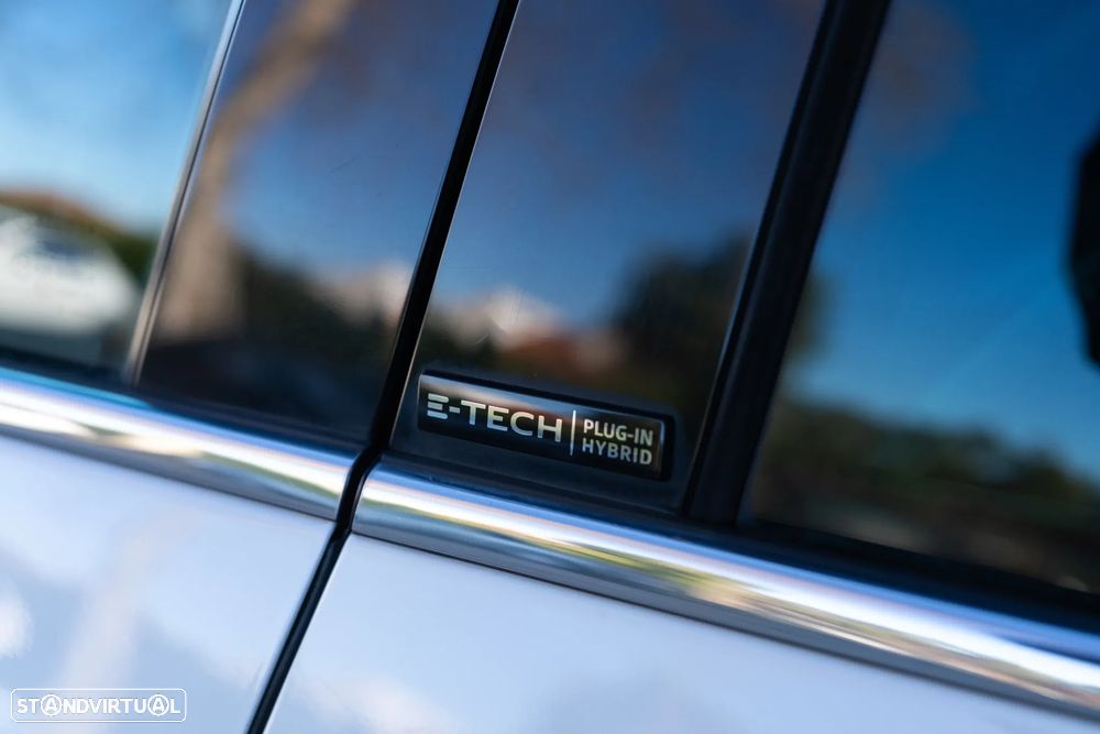 Renault Mégane Sport Tourer 1.6 E-Tech Plug-In Hybrid R.S. Line - 5