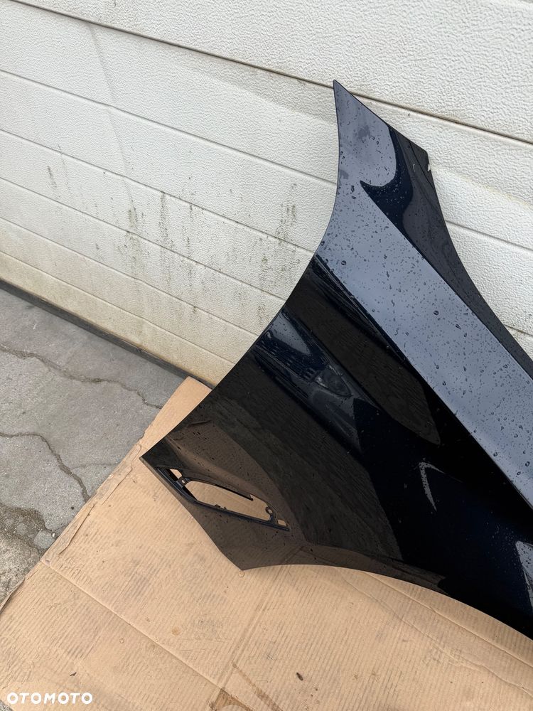 Prawy Błotnik BMW G30/31 - 2