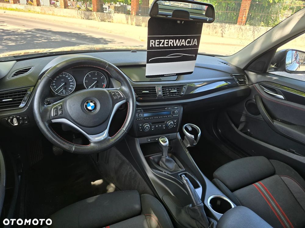 BMW X1 sDrive18d Sport Line - 13