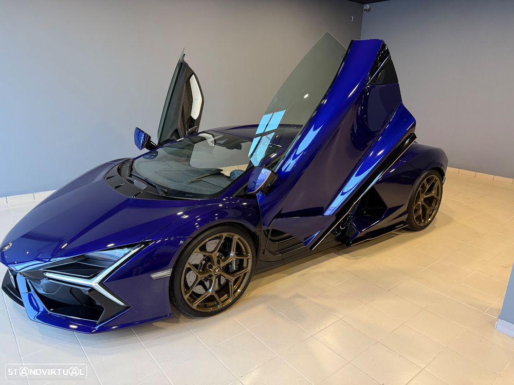 Lamborghini Revuelto 6.5 V12 - 41