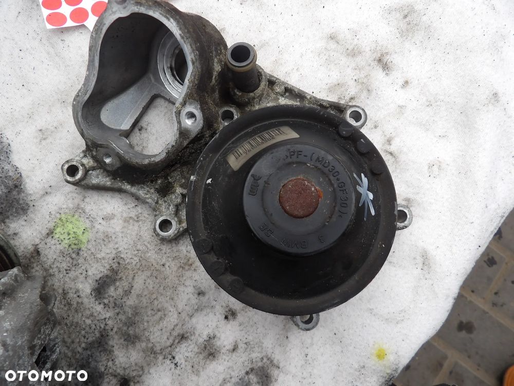 BMW - POMPA WODY N47 - F31 F30 F32 - 781083304 - 1