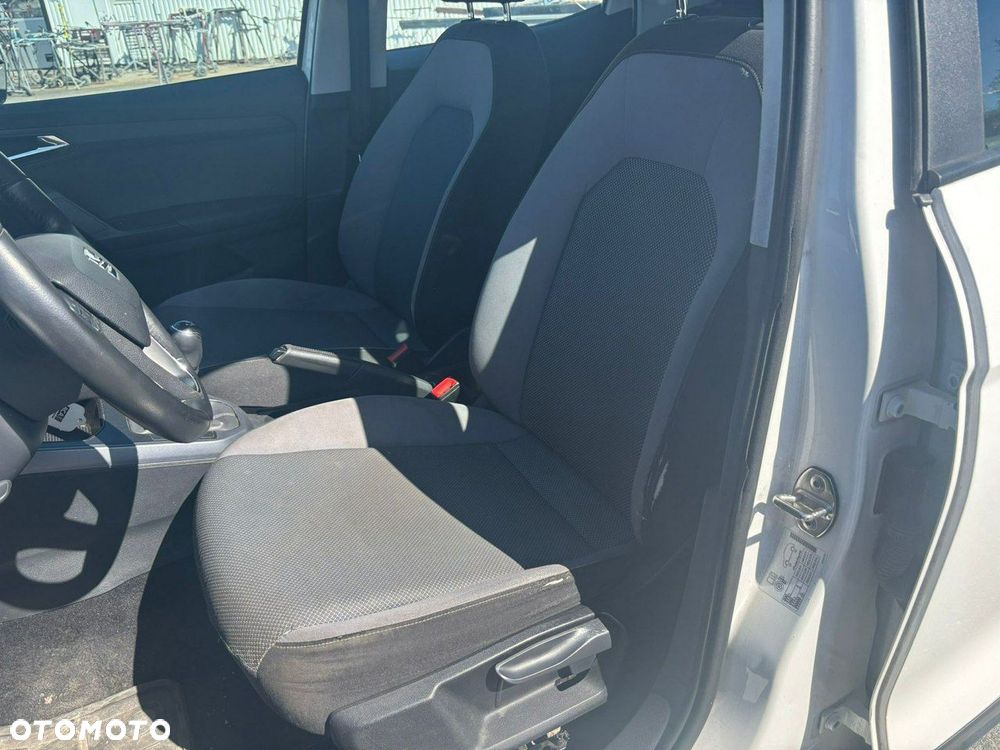 Seat Arona - 13